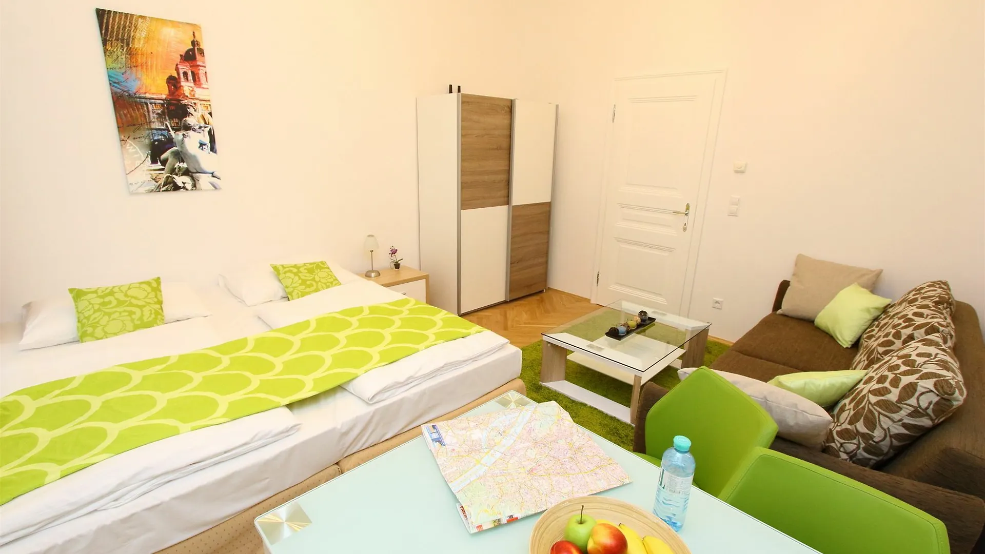 Checkvienna Apartment Stumpergasse 0*, Viena Austria