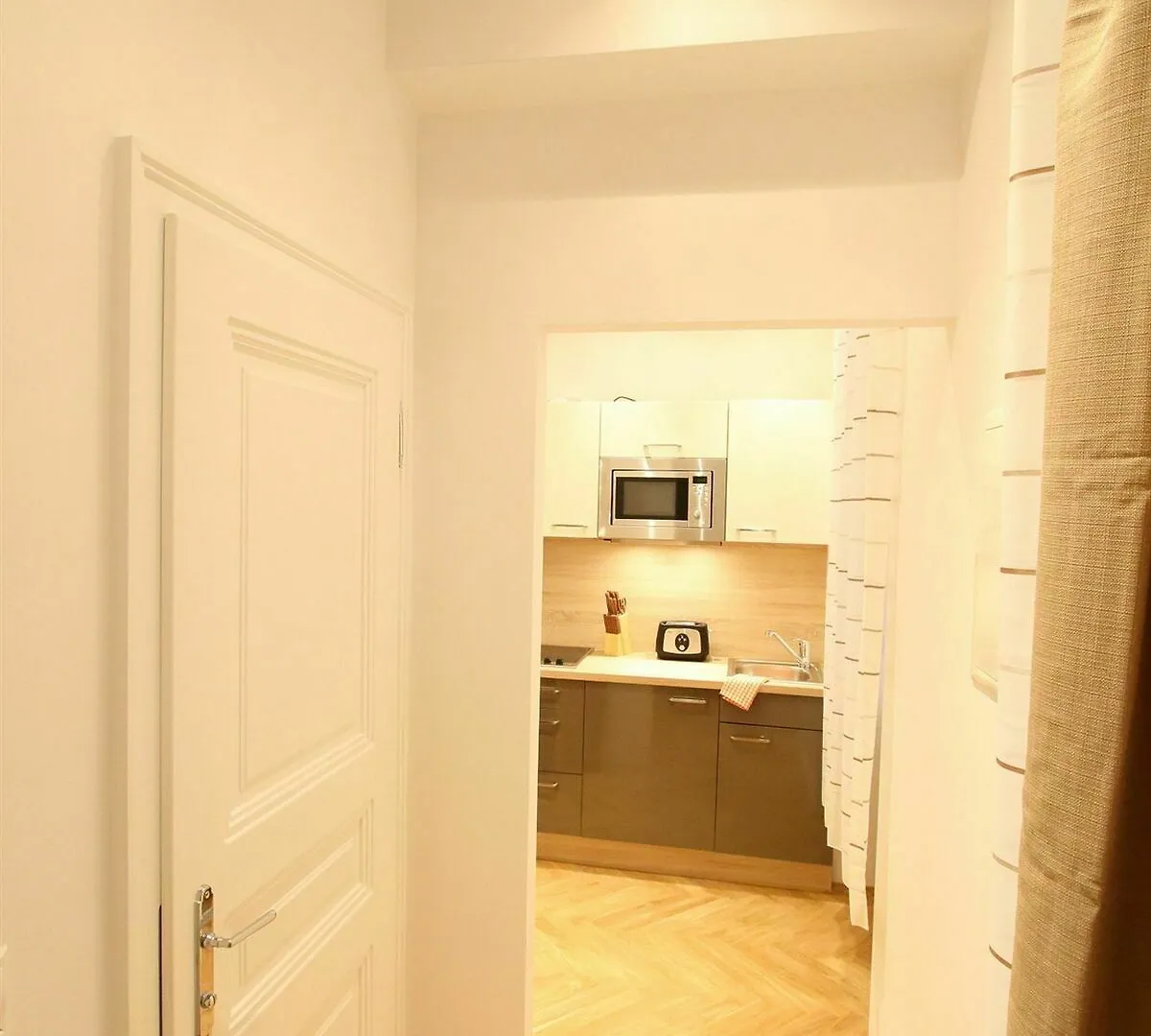 Checkvienna Apartment Stumpergasse  비엔나